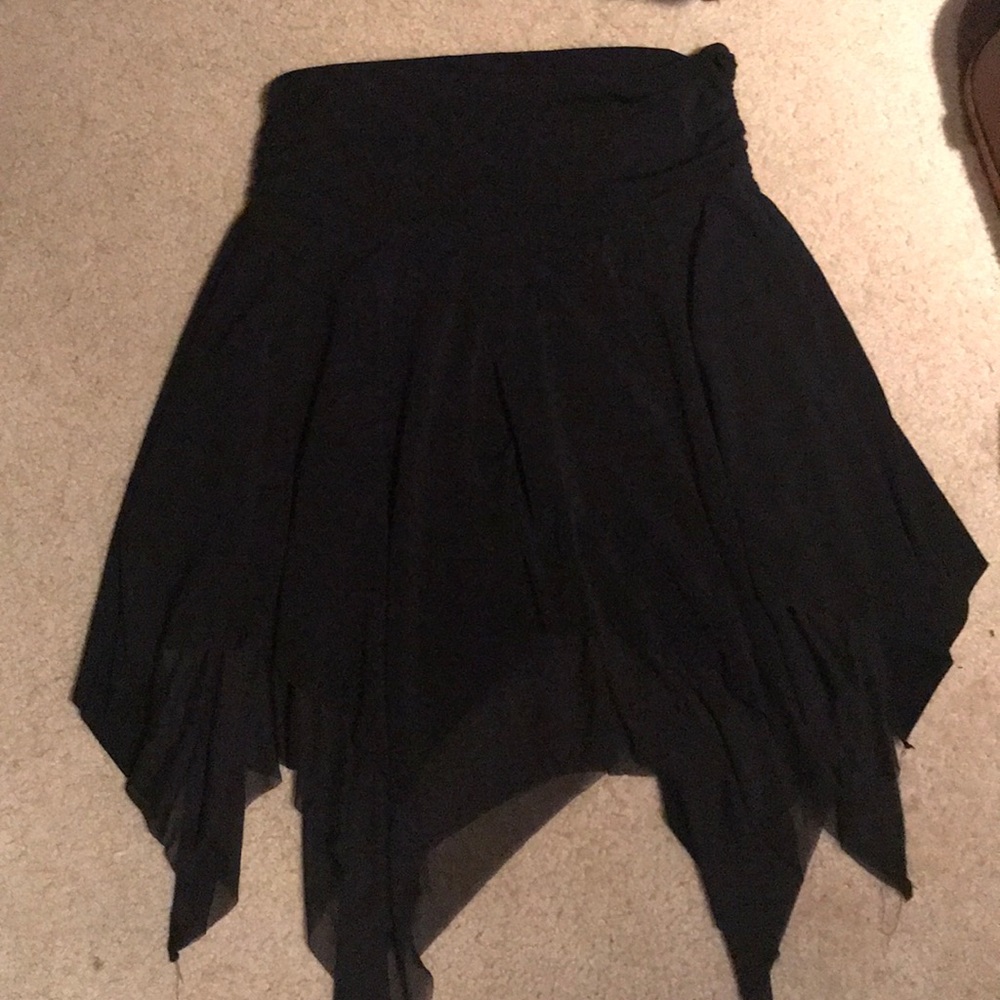 Black handkerchief hem skirt